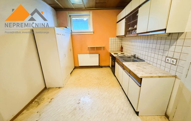 Lokacija: Gorenjska, Radovljica, Lesce