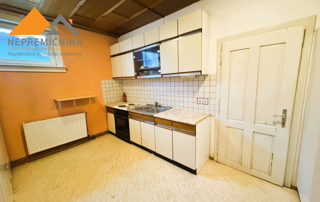 Lokacija: Gorenjska, Radovljica, Lesce