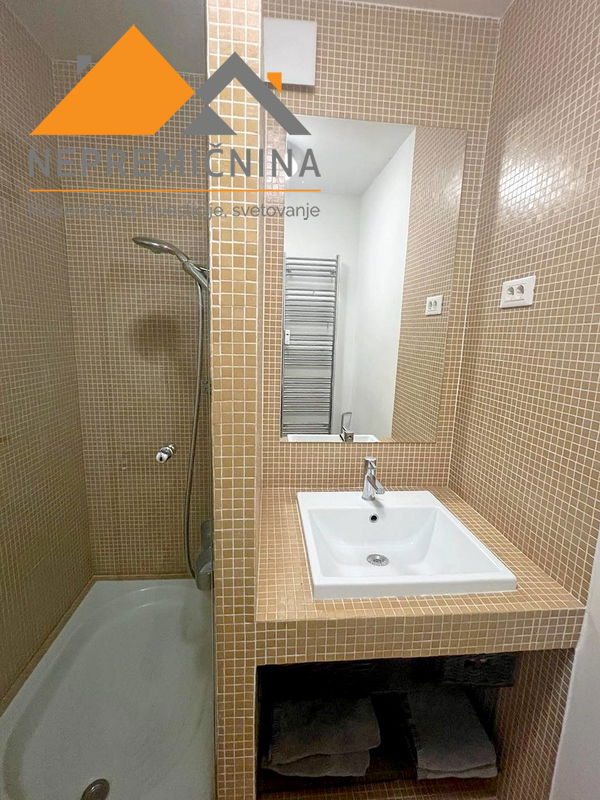 Lokacija: Gorenjska, Kranj, Kranj