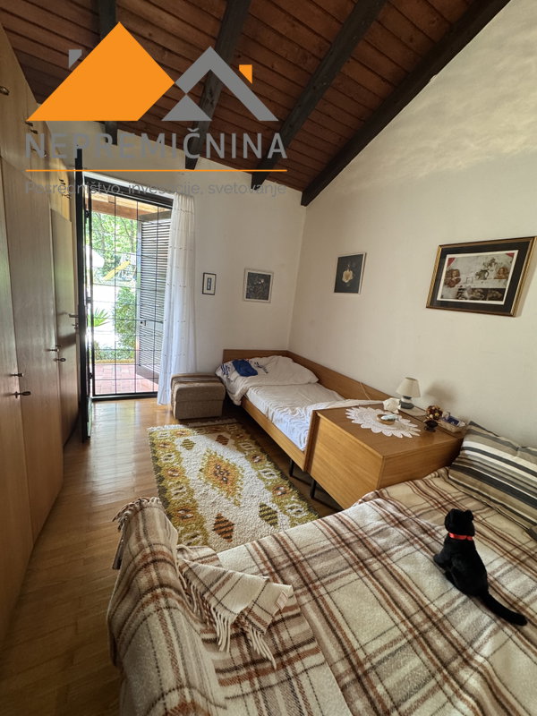 Lokacija: Hrvaška, Istarska županija, Poreč, Červar-Porat