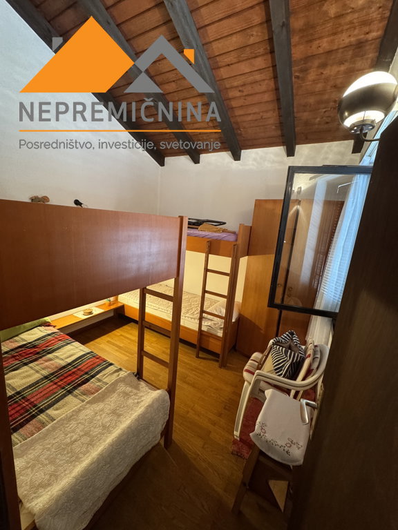 Lokacija: Hrvaška, Istarska županija, Poreč, Červar-Porat