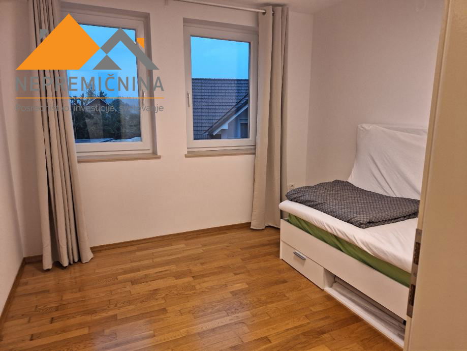 Lokacija: Gorenjska, Kranj, Primskovo