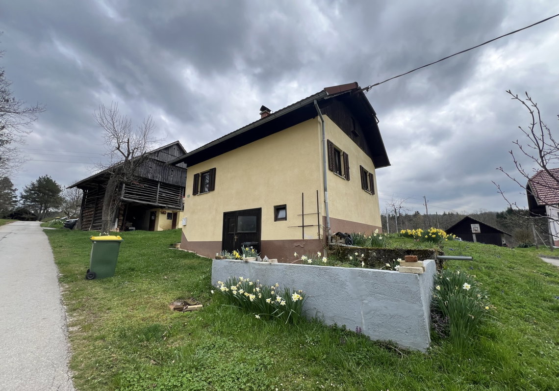 Lokacija: Ljubljana okolica, Ivančna Gorica, Male Lese