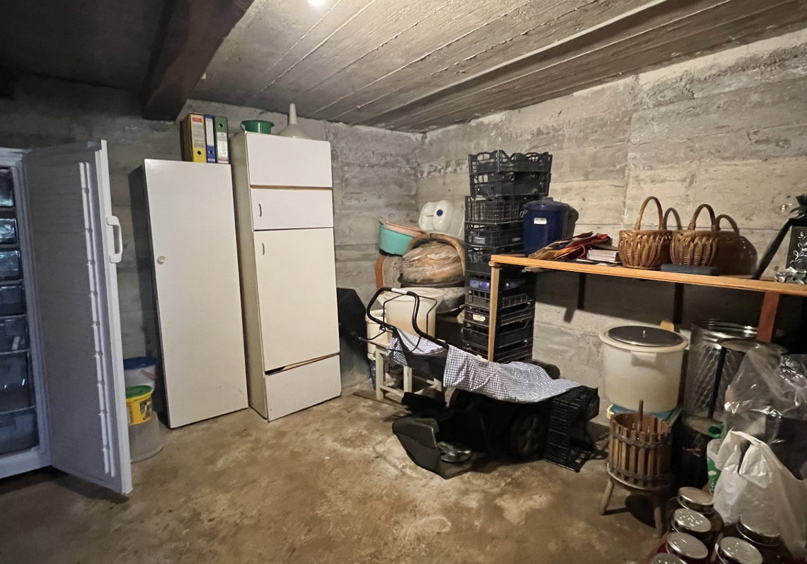Lokacija: Ljubljana okolica, Ivančna Gorica, Male Lese