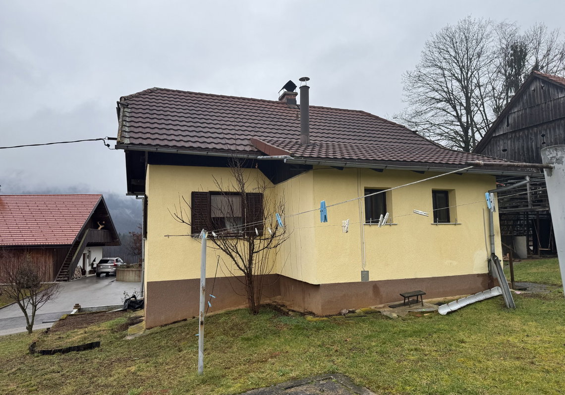 Lokacija: Ljubljana okolica, Ivančna Gorica, Male Lese