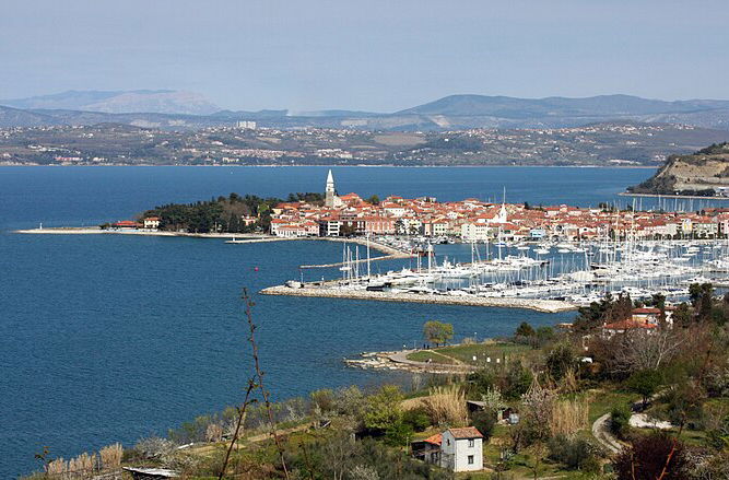 Lokacija: Obalno - kraška, Izola, Jagodje
