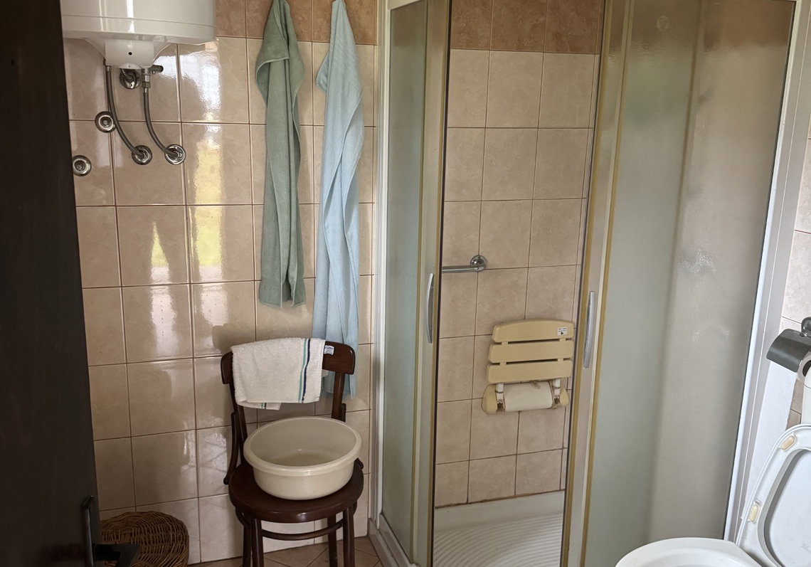 Lokacija: Ljubljana okolica, Ivančna Gorica, Velike Lese