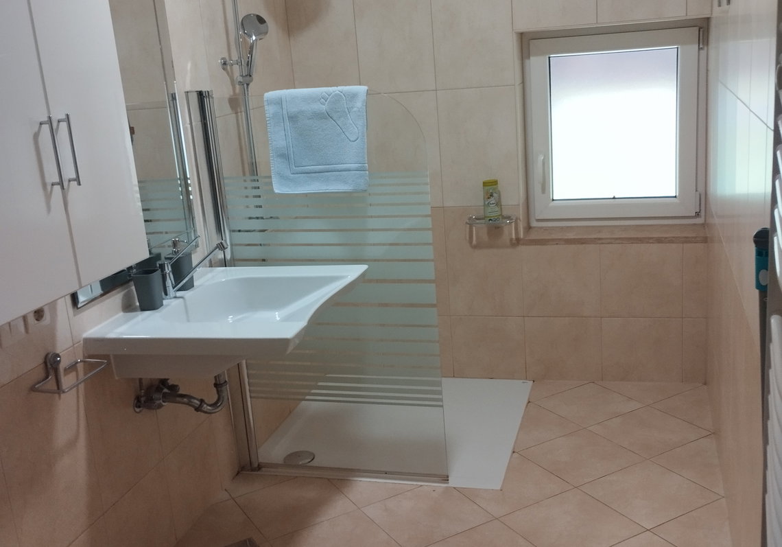 Lokacija: Ljubljana okolica, Vodice, Selo pri Vodicah