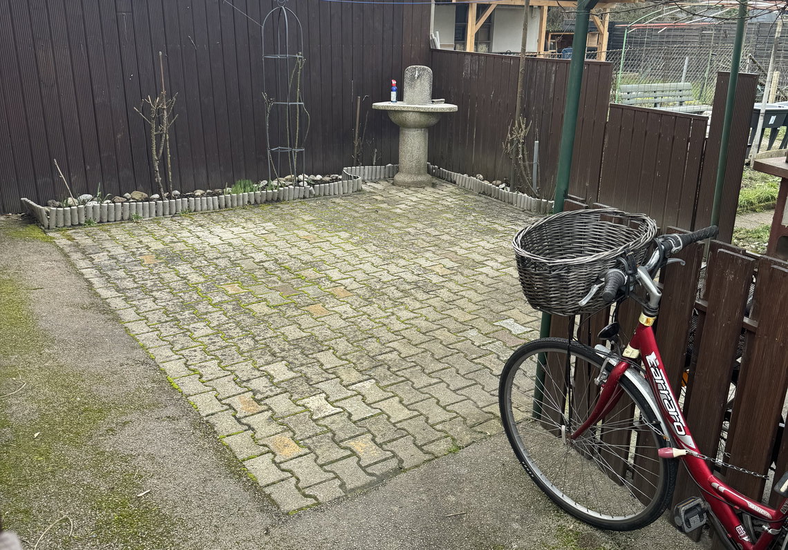 Lokacija: Ljubljana mesto, Šiška, Šiška