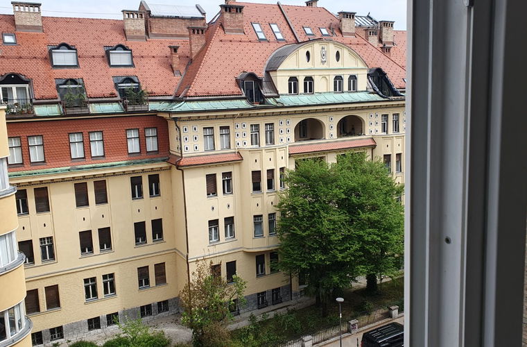 Lokacija: Ljubljana mesto, Center, Center