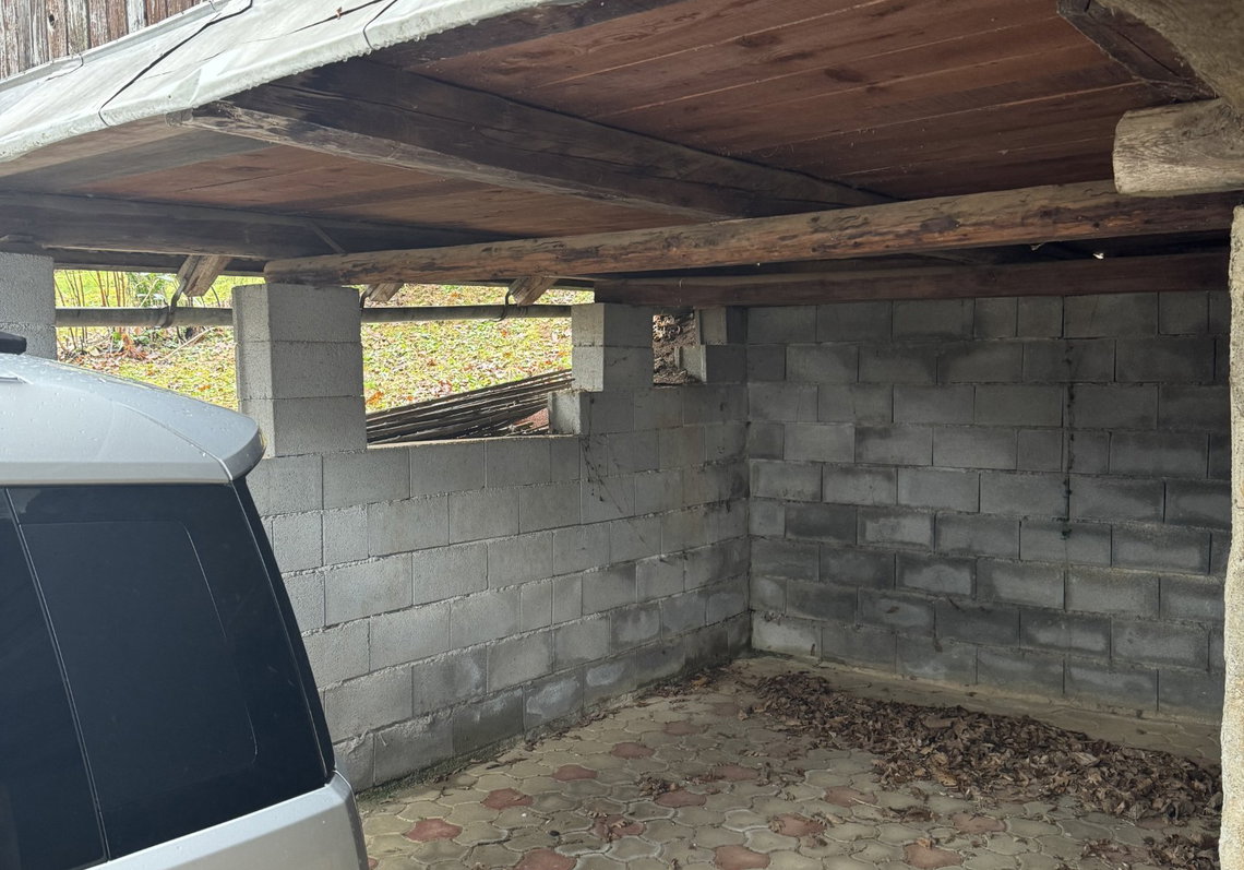 Lokacija: Ljubljana okolica, Ivančna Gorica, Velike Lese