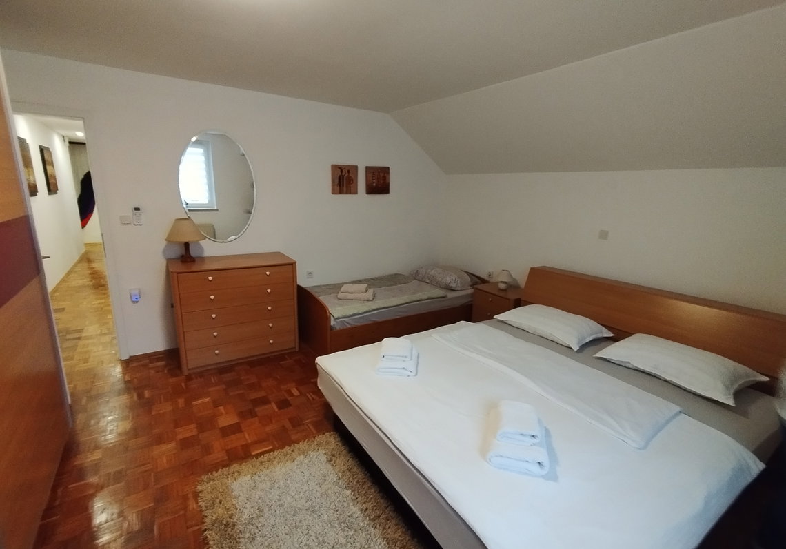 Lokacija: Ljubljana okolica, Vodice, Selo pri Vodicah