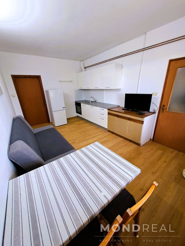 Lokacija: Obalno - kraška, Koper, Olmo