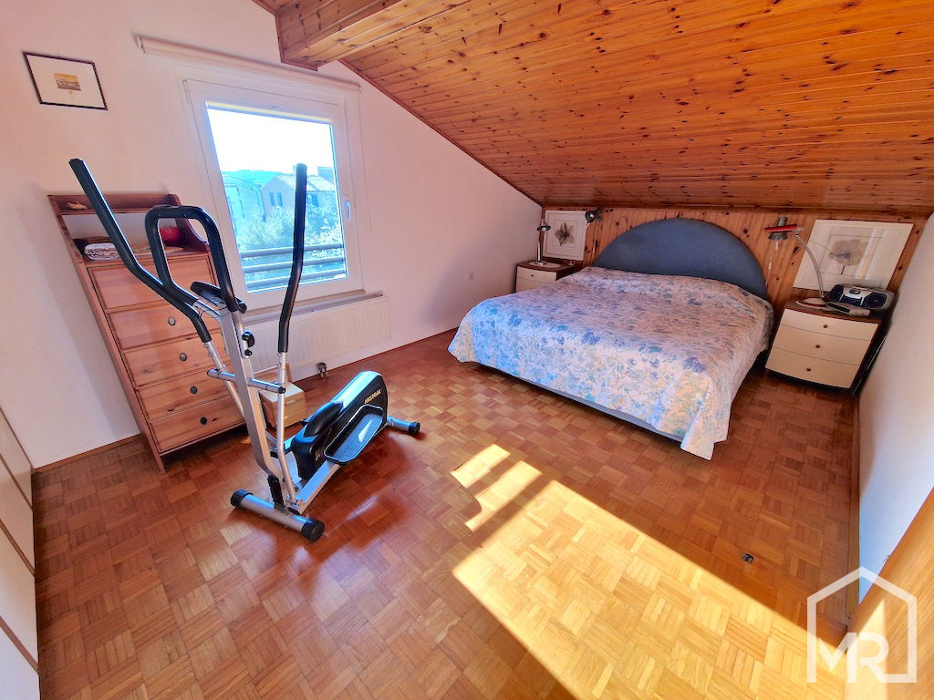 Location: Coastal-Karst, Izola, Livade