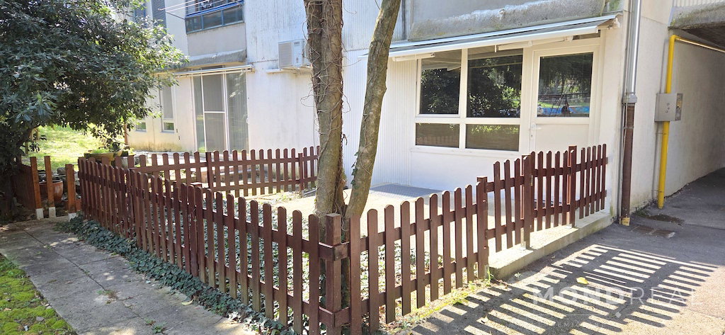 Lokacija: Obalno - kraška, Izola, Livade