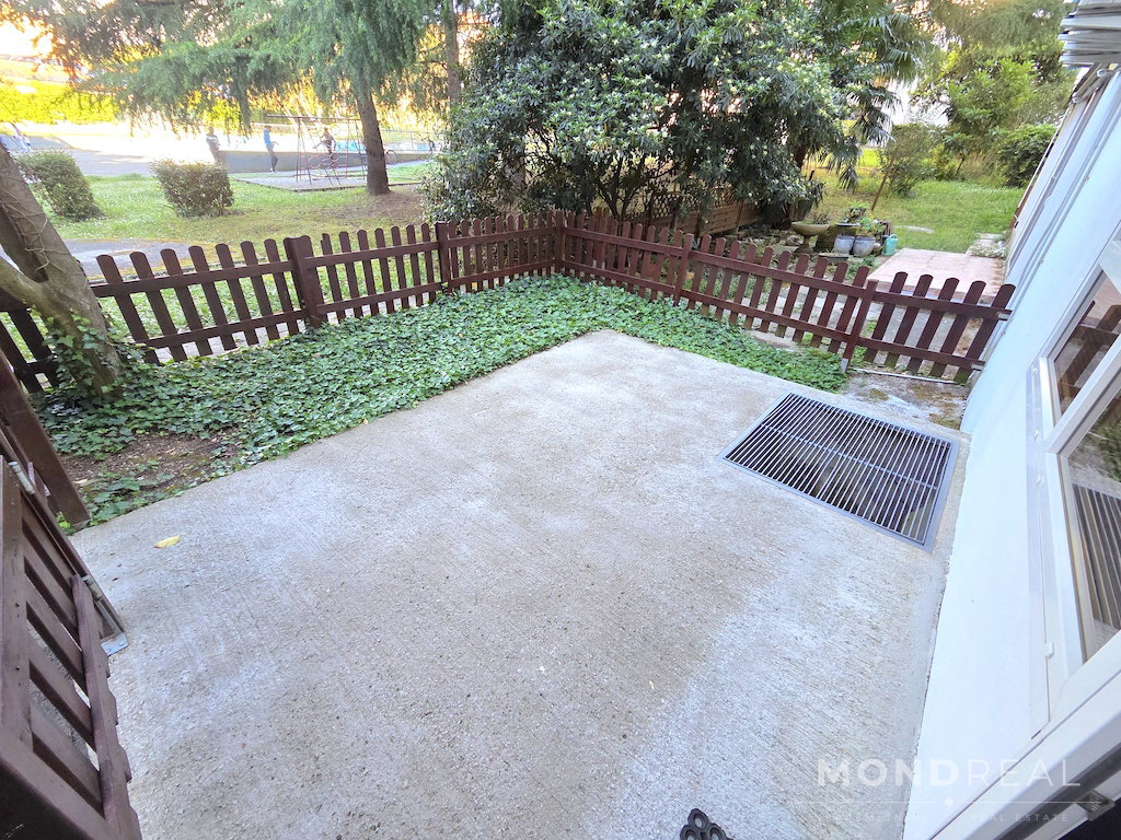 Lokacija: Obalno - kraška, Izola, Livade