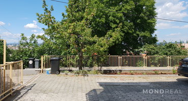 Location: Obalno - kraška, Koper, Olmo