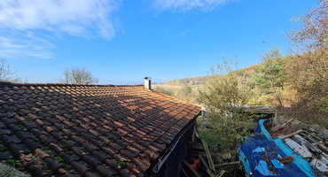 Lokacija: Obalno - kraška, Divača, Senožeče