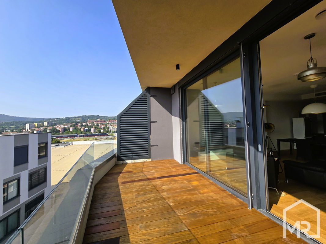 Location: Coastal-Karst, Koper, Center