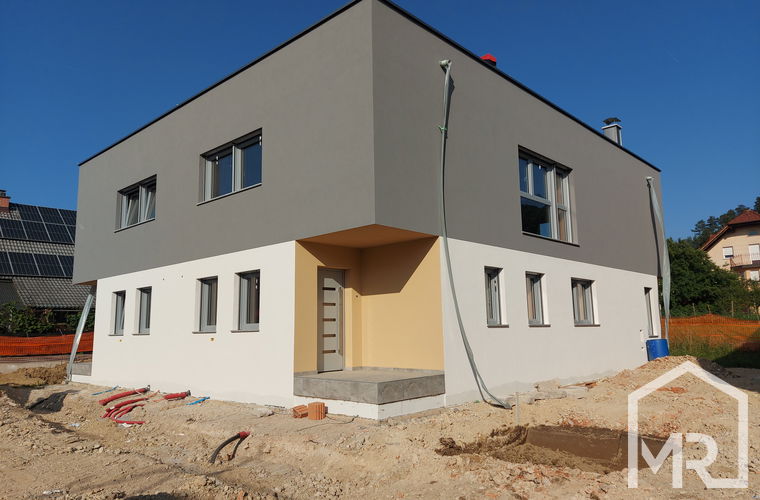 Location: Ljubljana City, Moste-Polje, Sostro