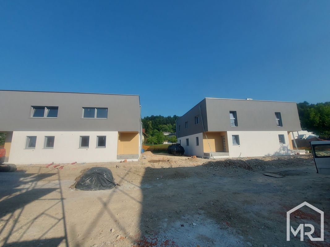 Location: Ljubljana City, Moste-Polje, Sostro