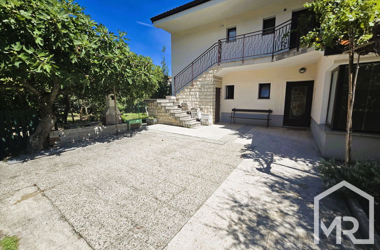 Location: Прибрежная карстовая, Izola, Jagodje