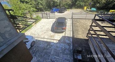 Location: Прибрежная карстовая, Koper, Žusterna