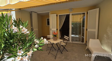 Lokacija: Obalno - kraška, Piran, Beli križ