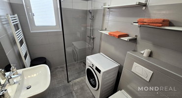 Lokacija: Obalno - kraška, Piran, Beli križ