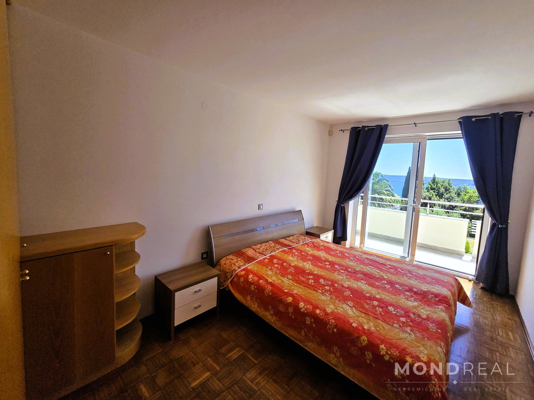 Lokacija: Obalno - kraška, Piran, Beli križ