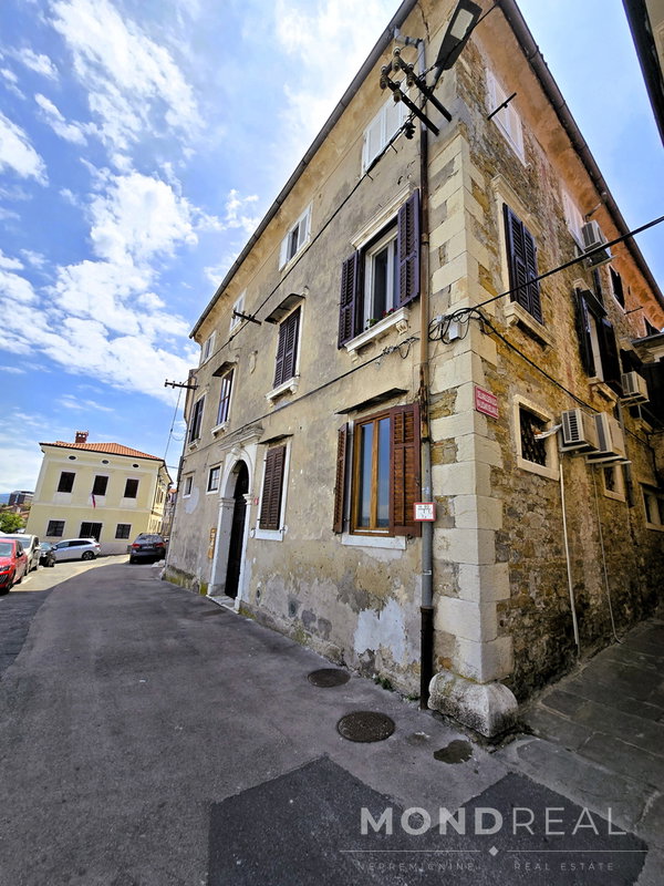 Lokacija: Obalno - kraška, Koper, Center