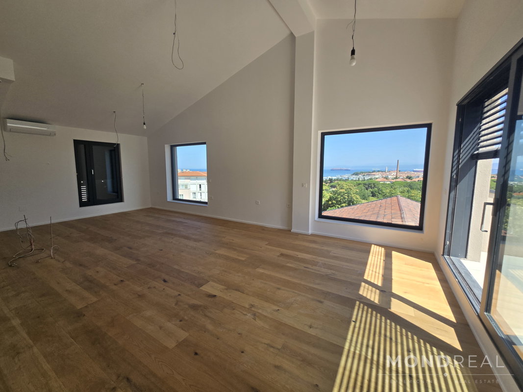 Lokacija: Obalno - kraška, Izola, Livade