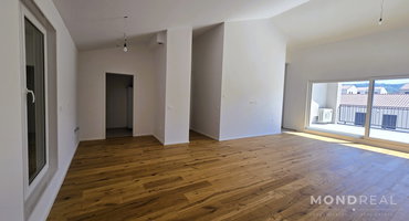 Lokacija: Obalno - kraška, Izola, Livade