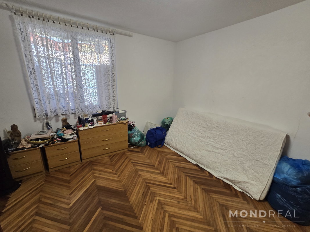 Lokacija: Obalno - kraška, Koper, Olmo