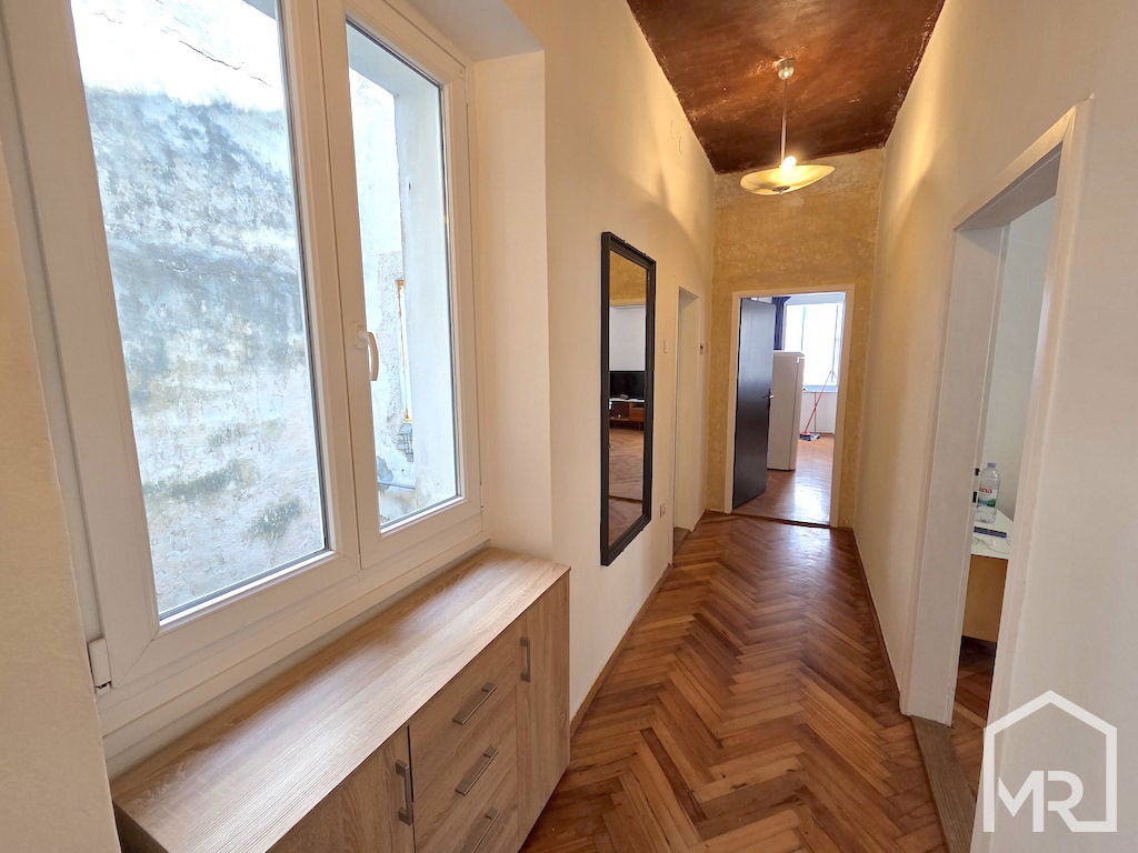 Location: Coastal-Karst, Piran, Center