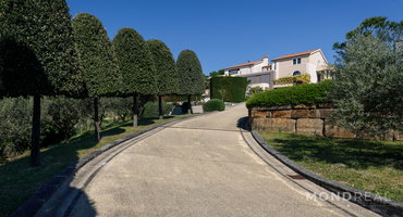 Lokacija: Obalno - kraška, Izola, Nožed