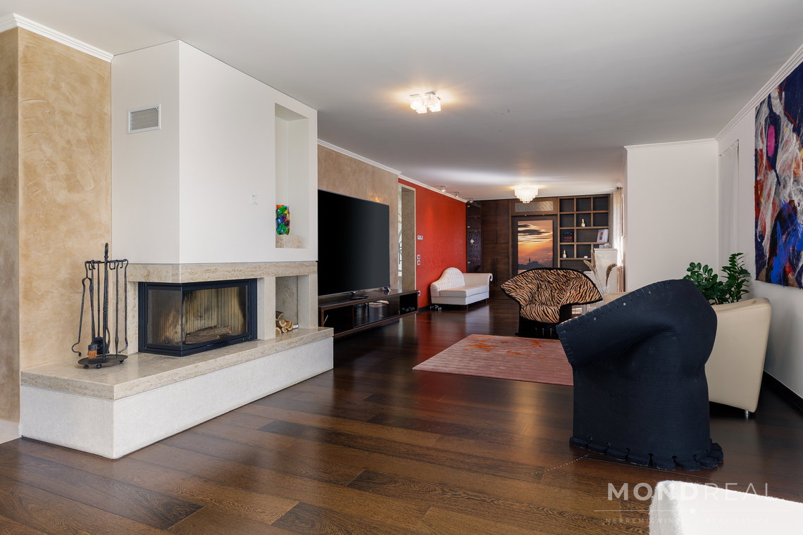 Lokacija: Obalno - kraška, Izola, Nožed