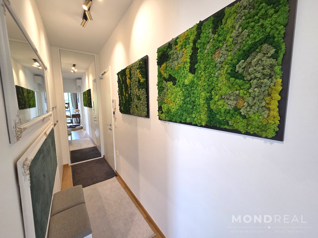 Location: Ljubljana mesto, Center, Center