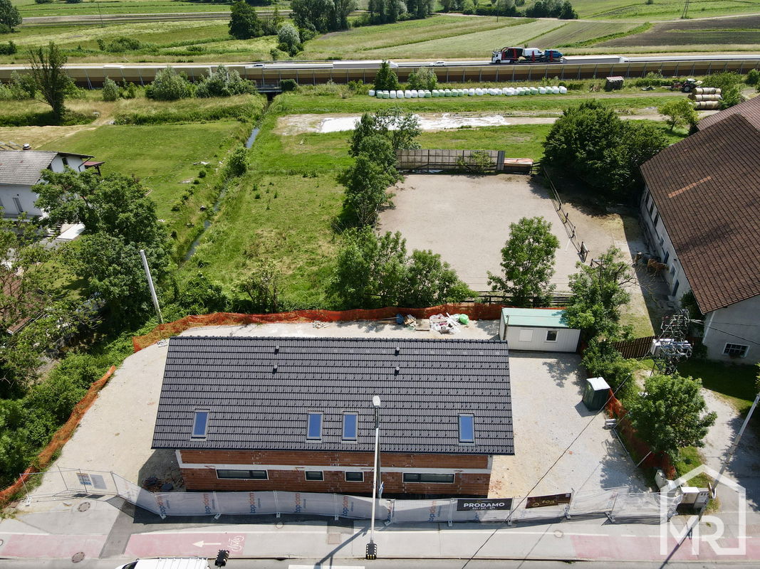 Location: Ljubljana Surroundings, Vrhnika, Drenov grič