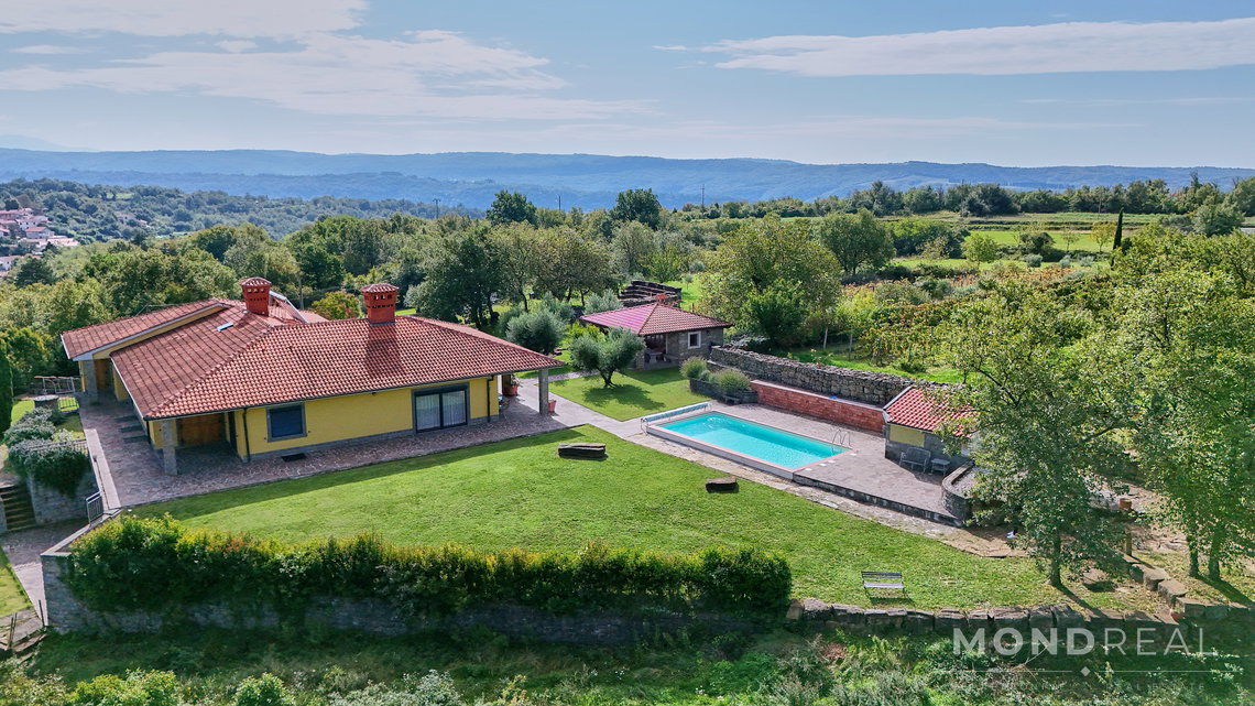 Lokacija: Obalno - kraška, Koper, Pomjan