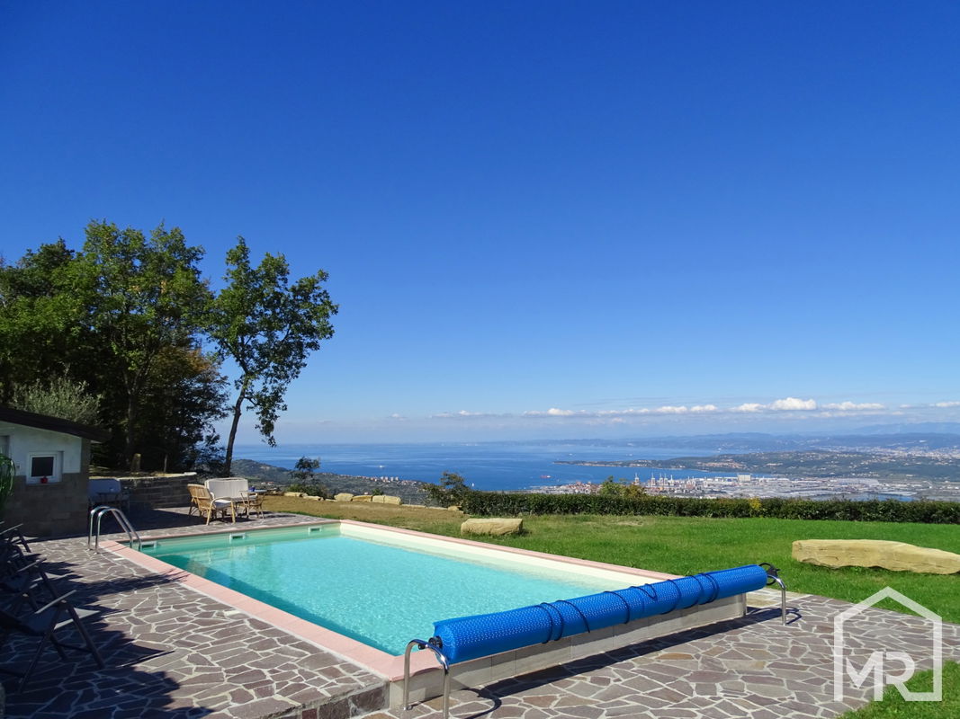 Location: Coastal-Karst, Koper, Pomjan