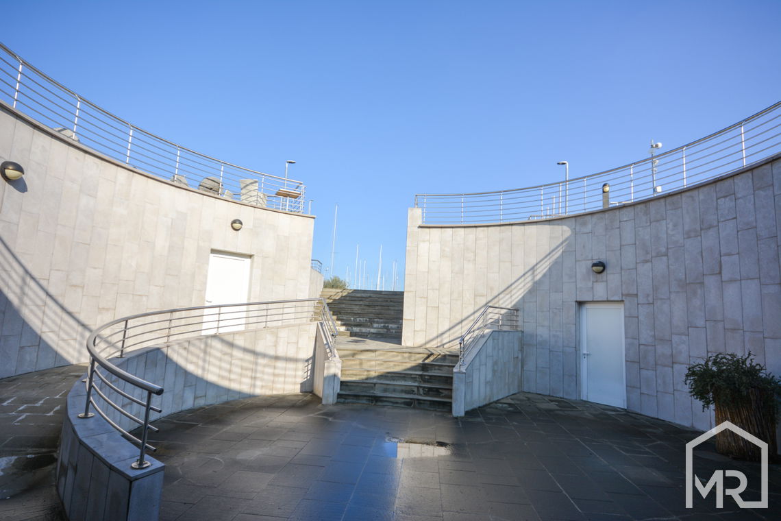 Location: Coastal-Karst, Izola, Izola