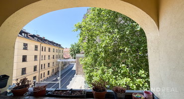 Lokacija: Ljubljana mesto, Center, Center