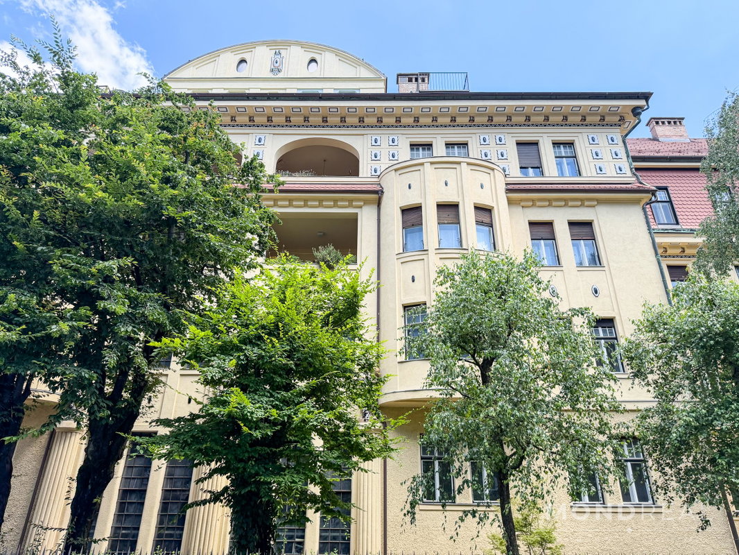 Lokacija: Ljubljana mesto, Center, Center