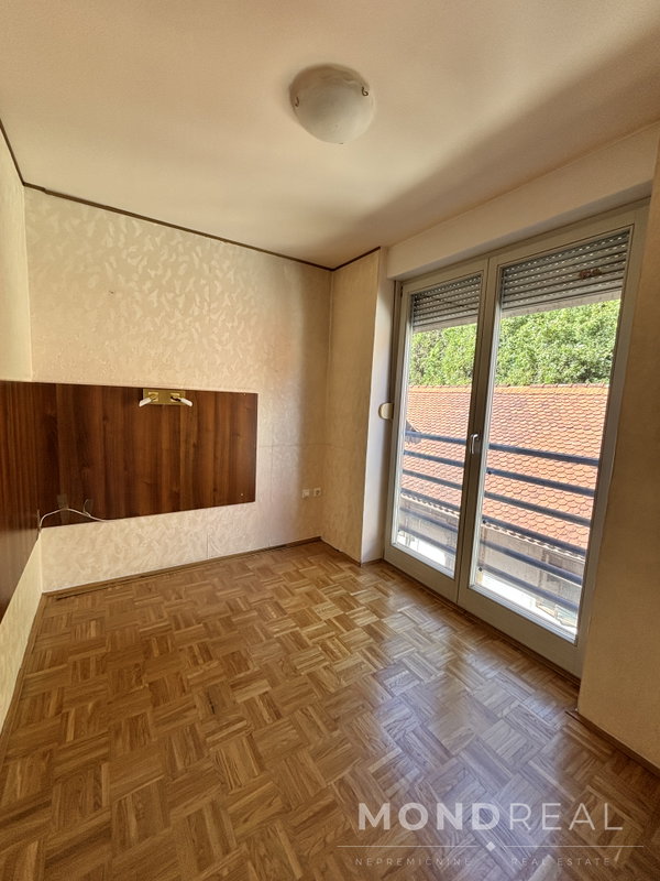 Lokacija: Ljubljana okolica, Kamnik, Kamnik