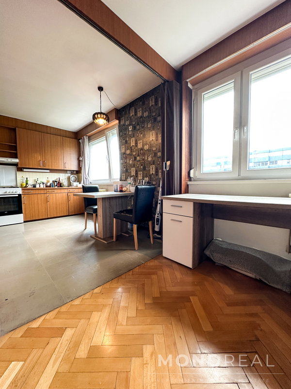 Location: Ljubljana mesto, Bežigrad, Bežigrad