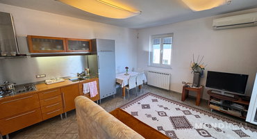 Lokacija: Obalno - kraška, Koper, Žusterna