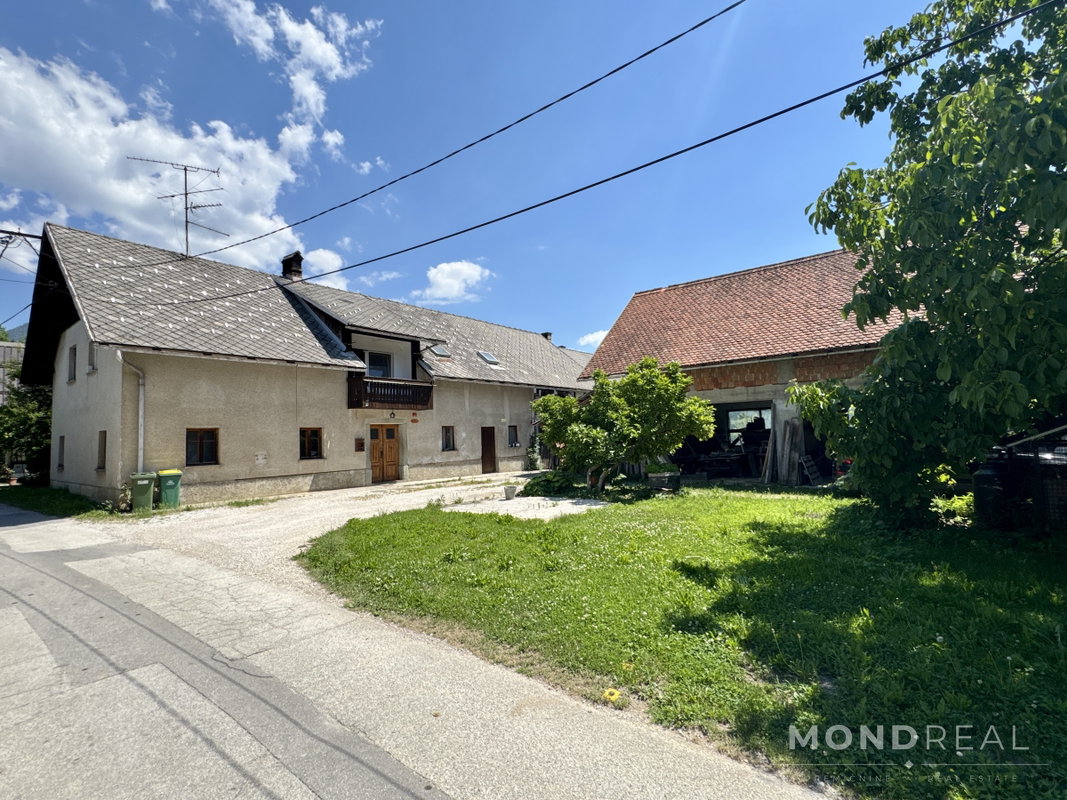 Lokacija: Gorenjska, Radovljica, Spodnji Otok