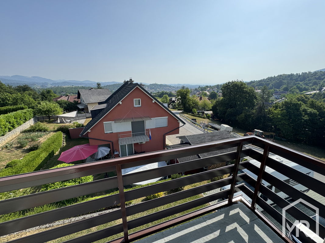 Lokacija: Ljubljana okolica, Vrhnika, Vrhnika