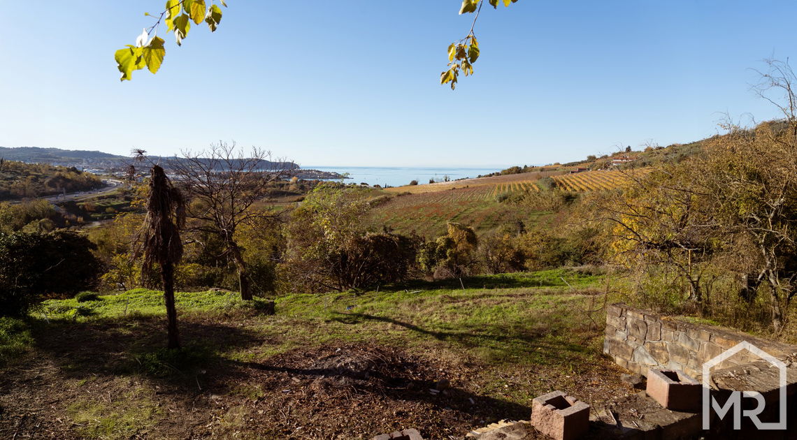 Location: Coastal-Karst, Izola, Izola